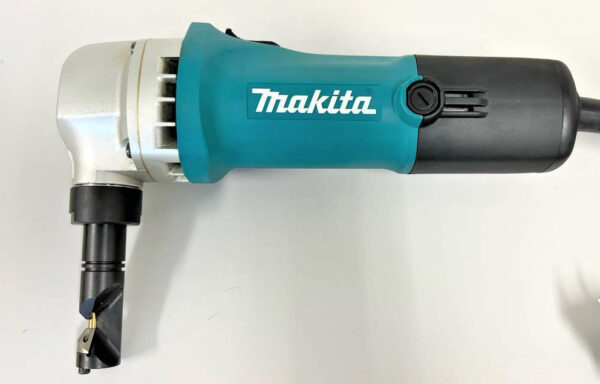 Ножницы высечные Makita JN 1601